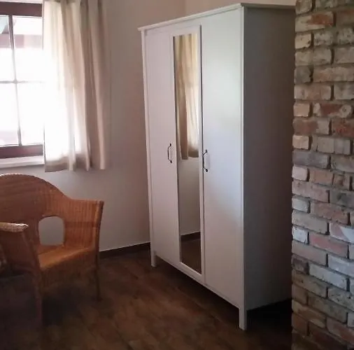 Dirk Laurisch Lägenhet *